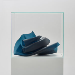 Marzena Krzeminska-Baluch, Emotions, Slumped glass, 150w x 49h x 49d cm, 2023, image by: Gracjan Donarski